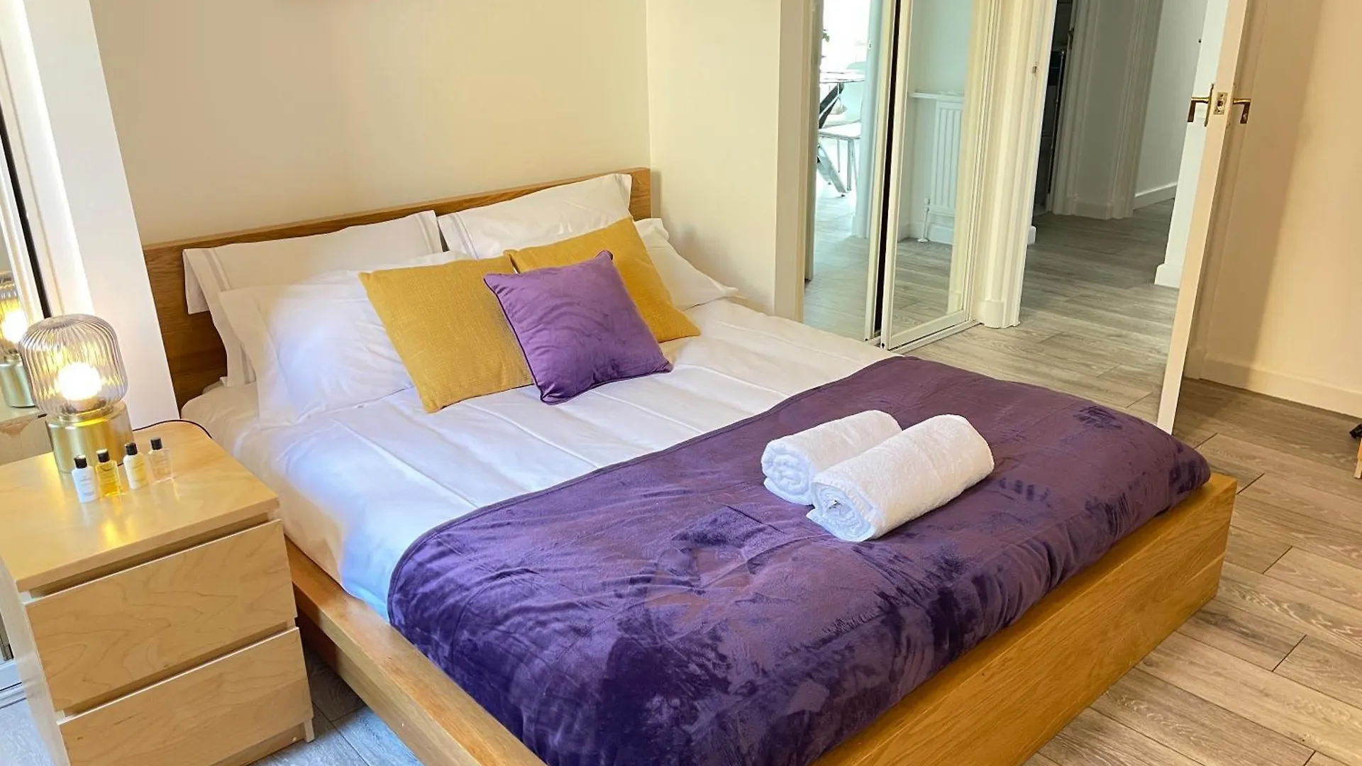 Apartment Tower Bridge City Haven King En-Suite With Parking London