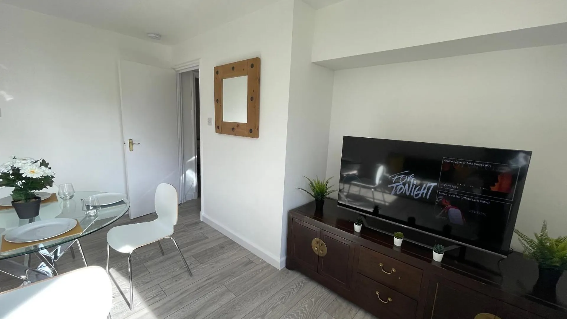Tower Bridge City Haven King En-Suite With Parking London 0*,
