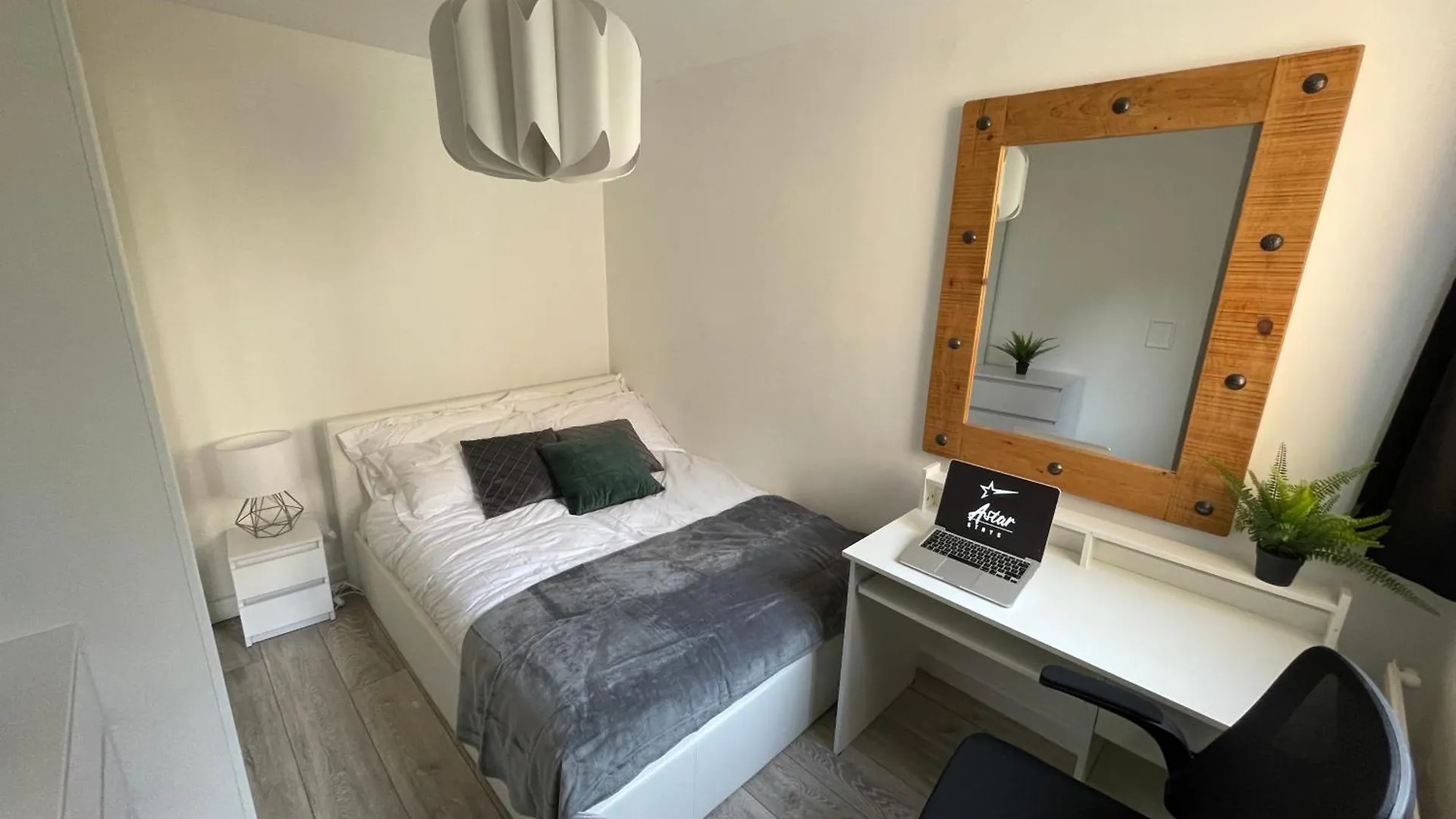 Apartment Tower Bridge City Haven King En-Suite With Parking London United Kingdom